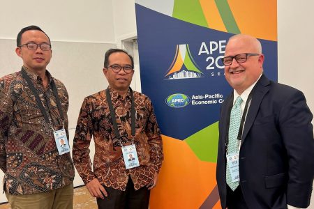Matt Lantz Speaks at APEC about Halal Certification Bio