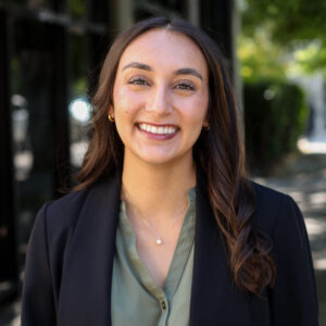 Mia Arisman Bio