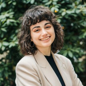 Kasey Cruz Bio