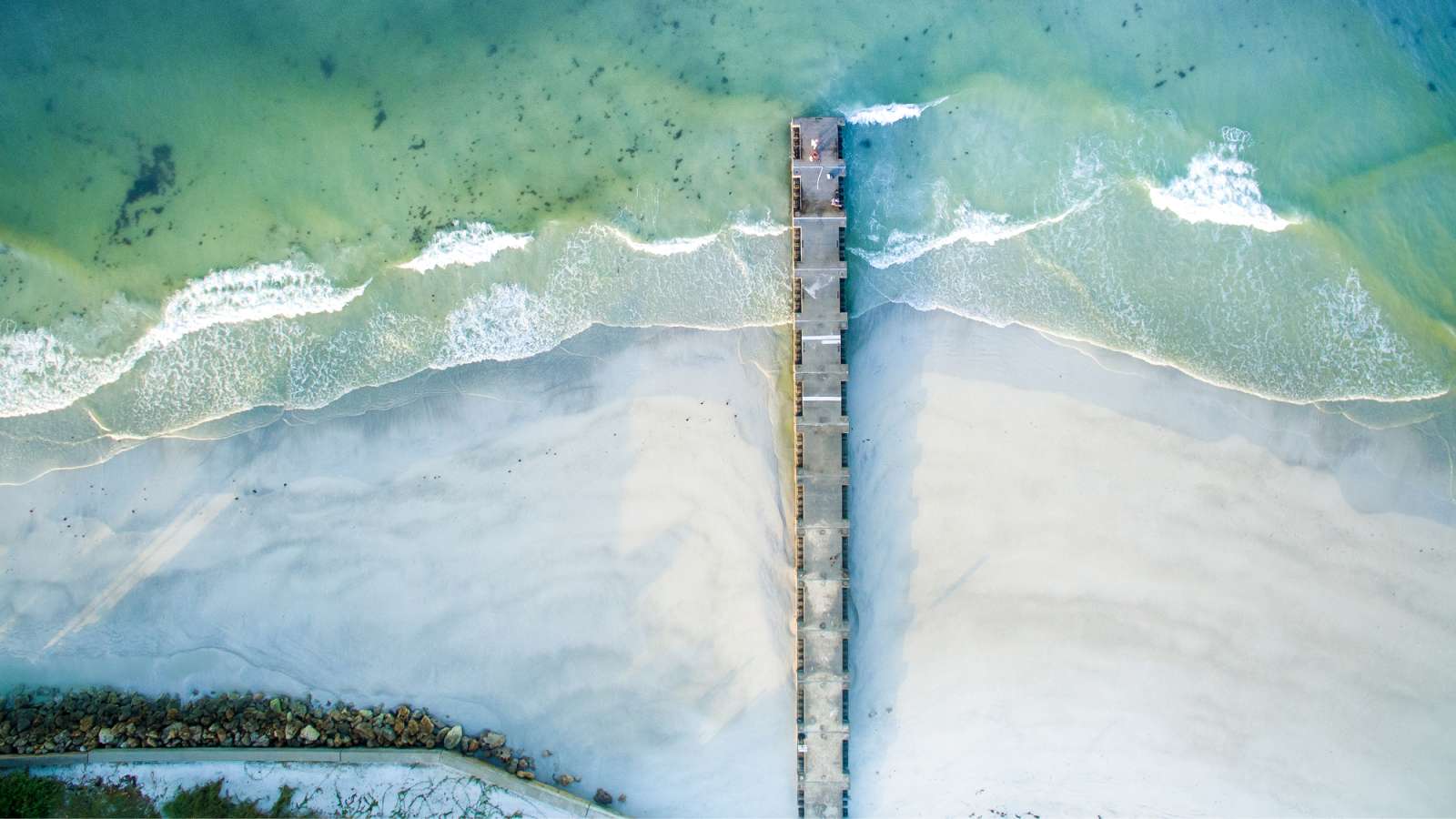 Pier aerial