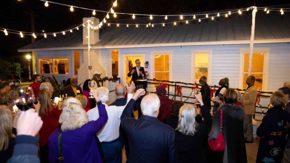 Gulf Coast Donors 064 1 scaled e1708436962853 1024x515