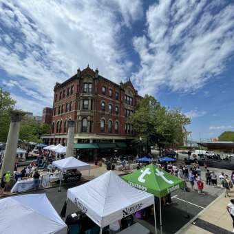 We He ART FR by Patti Rego