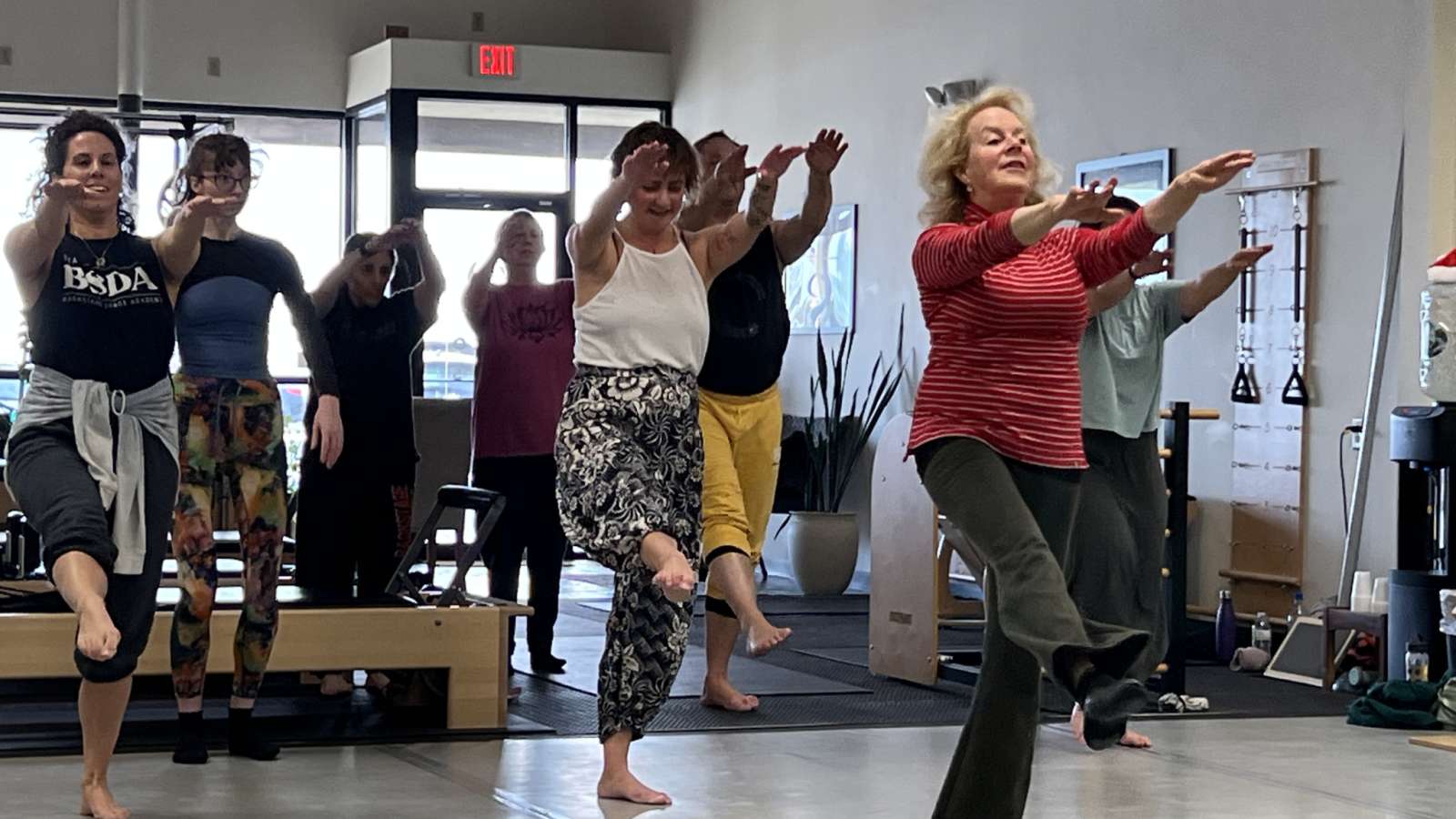 Pop Up Joyful Contemporary/Modern Dance for Adults